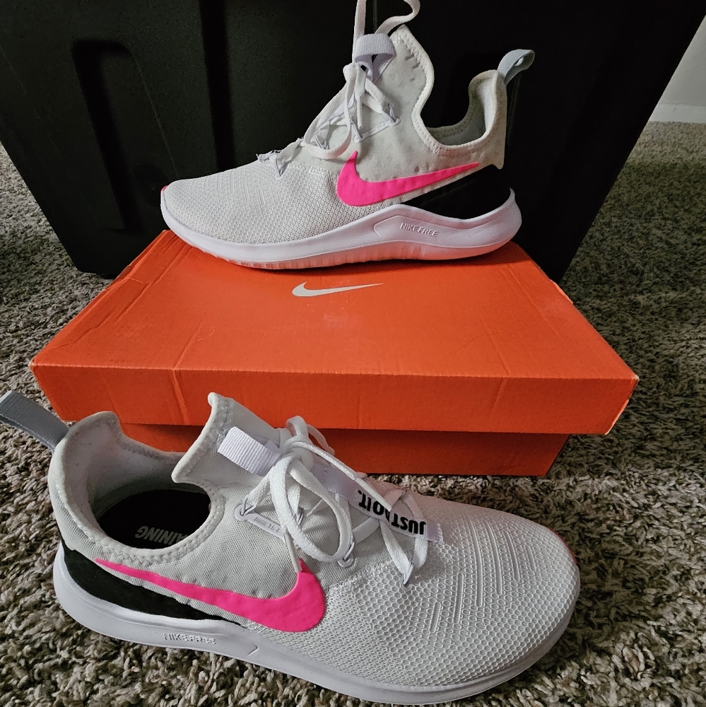 Nike workout shoes